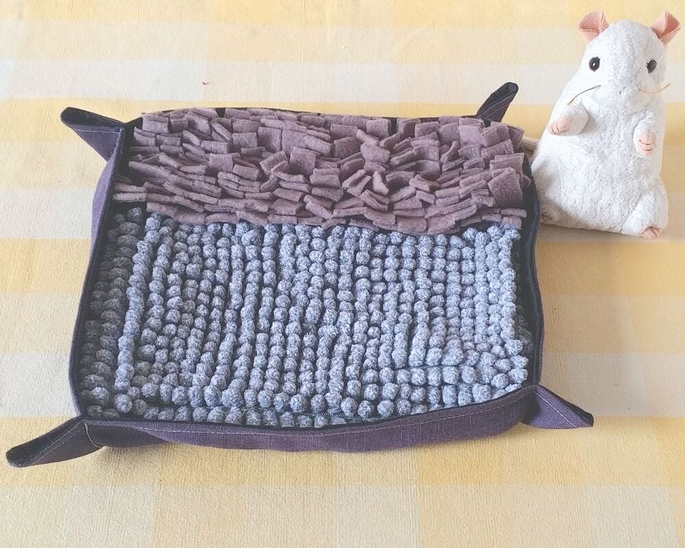 Grey and Black Fabric Foraging Mat