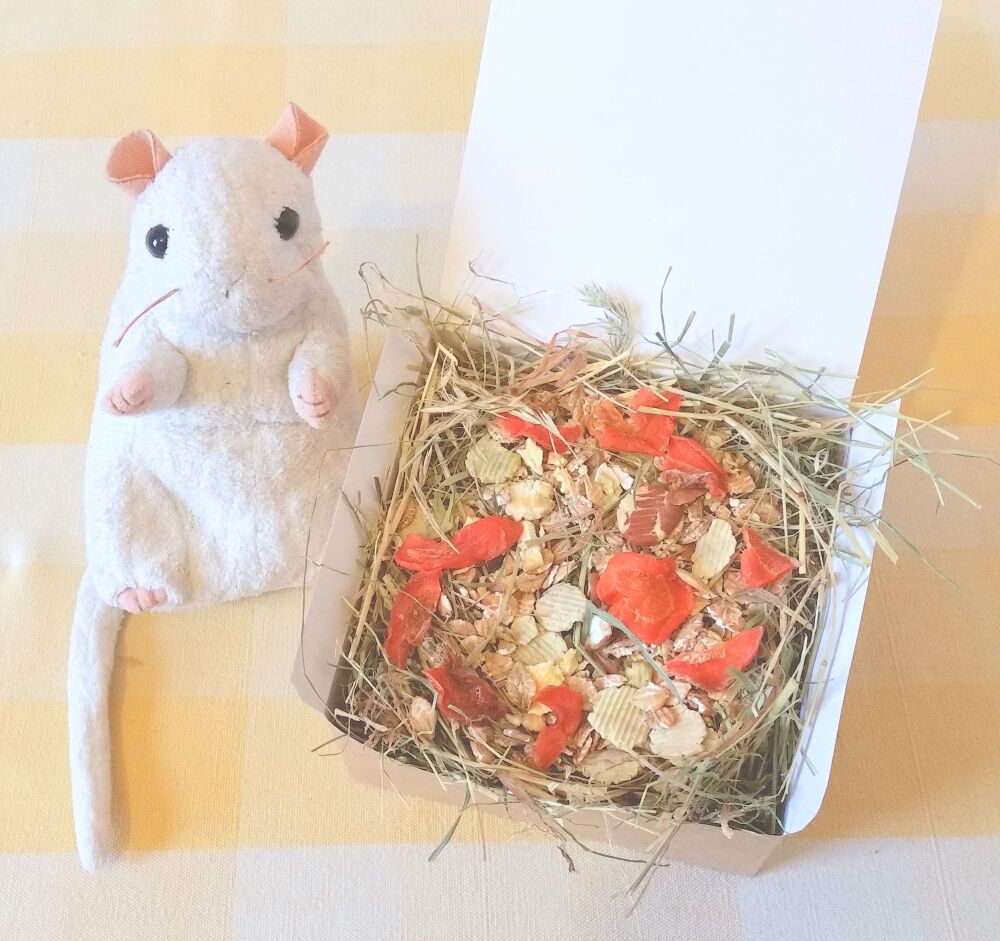 Grains and Vegetables Forage Box 50g