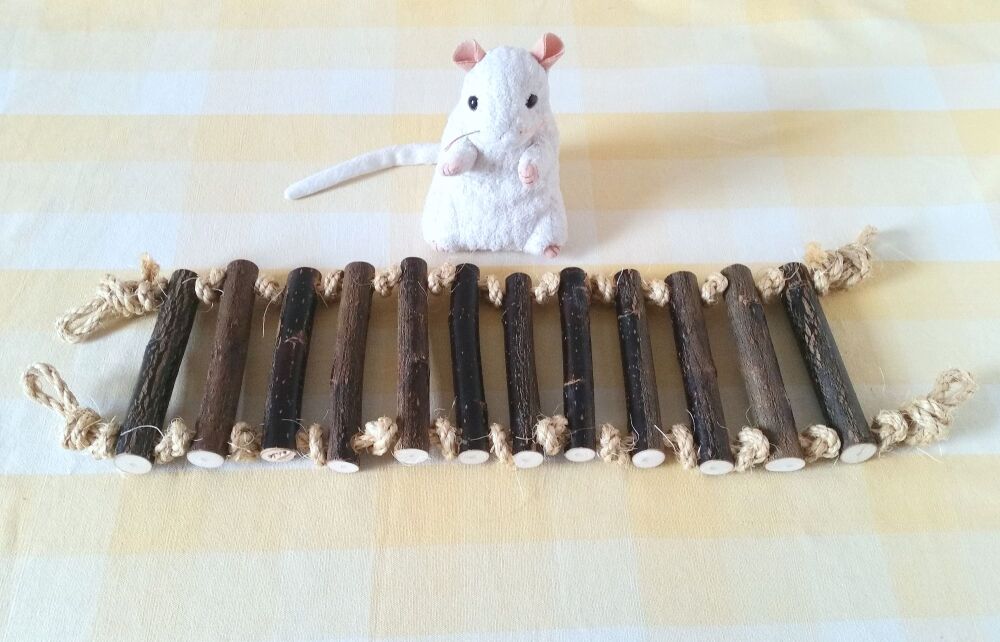 Chunky Dark Willow Knotted Rope Ladder - UK Homegrown wood - 18 inches