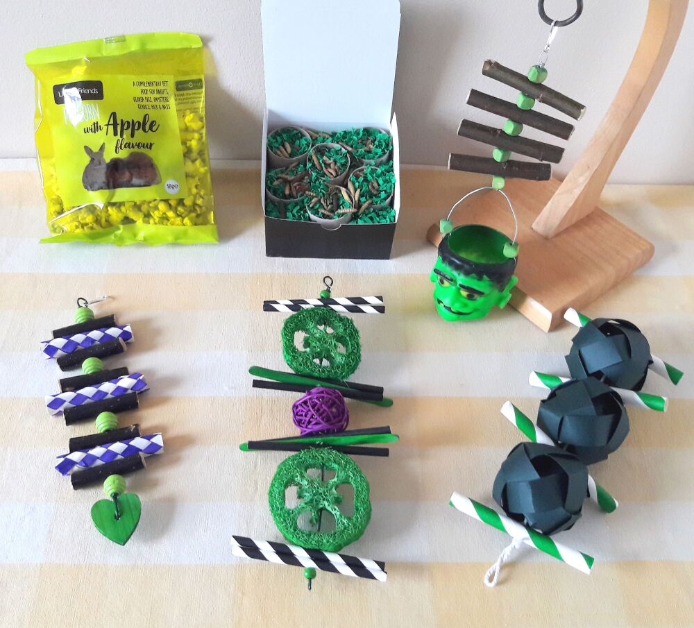 Nibble and Gnaw Halloween Bundle - 6 Items