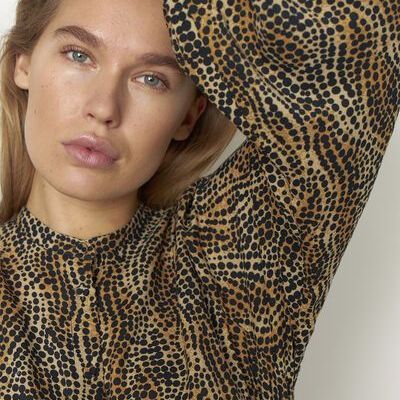 Second Female Ambre Shirt