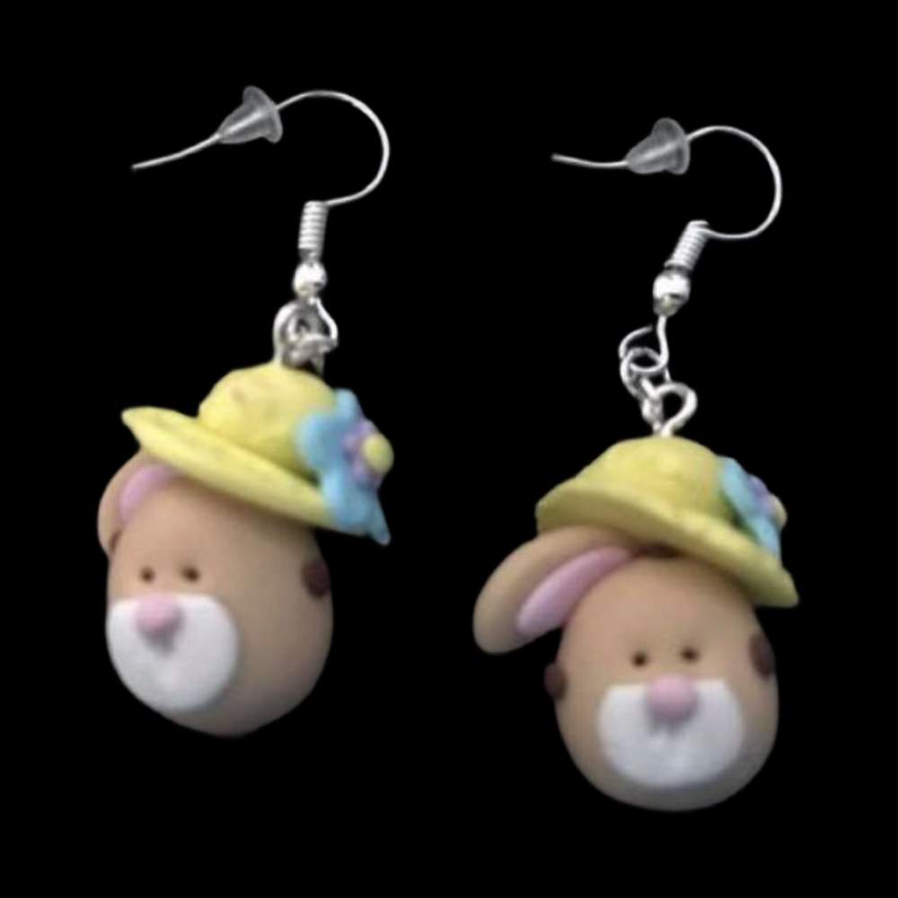 *No.1230 Bunny Wearing a Hat Earrings
