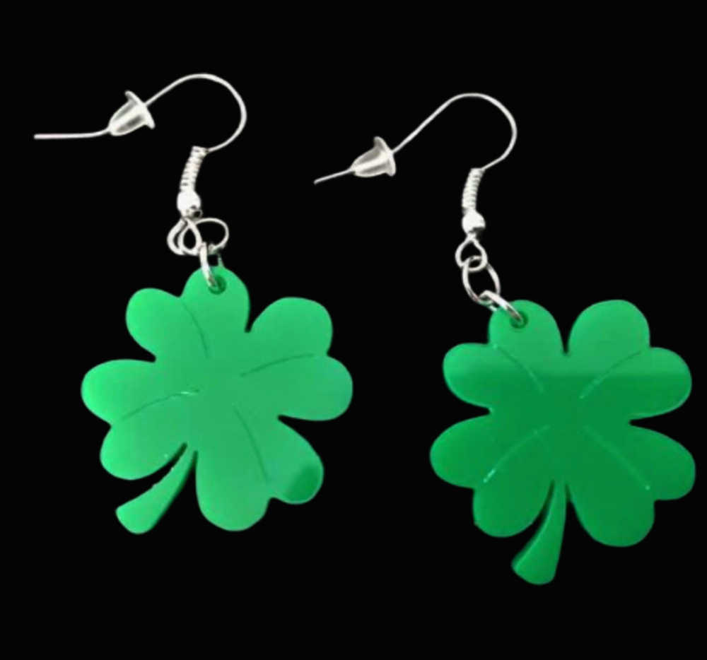 *No.258 Forest Green Clover Leaf Earrings
