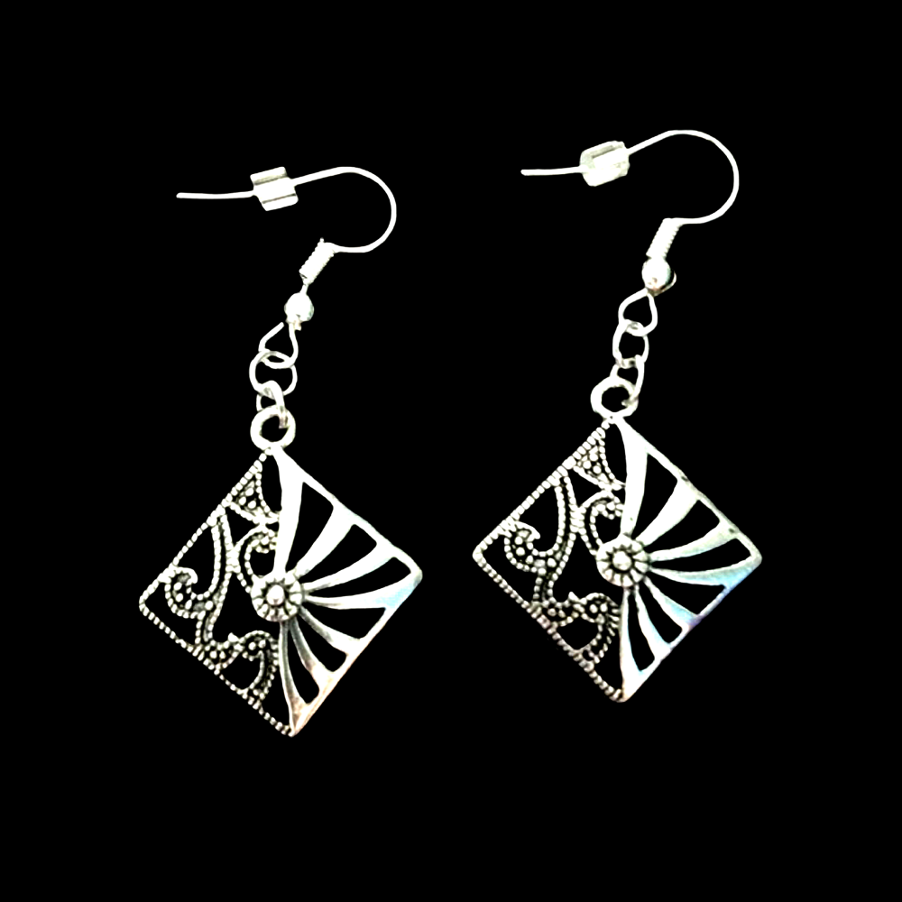 *No.21 Tibetan Silver Diamond Shaped Earrings