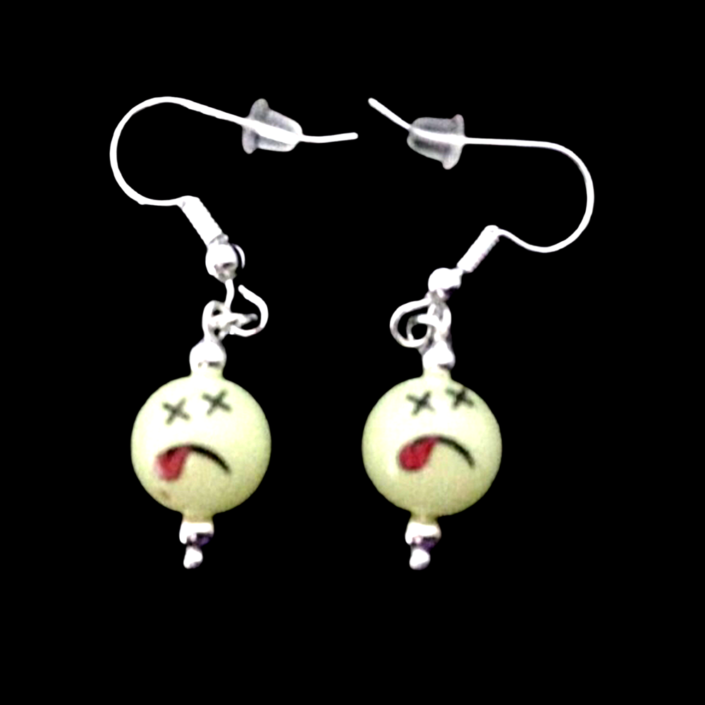 *No.106 Dead and Tongue Hanging Out Emoji Earrings