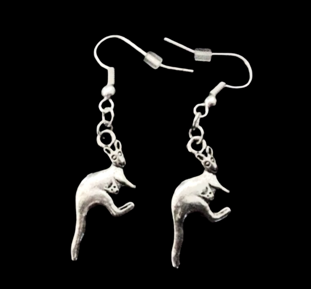 *No.107 Tibetan Silver Kangaroo Earrings