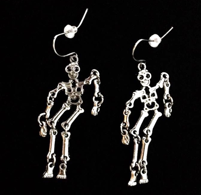 *No.932 Dark Grey Articulated Skeleton Earrings