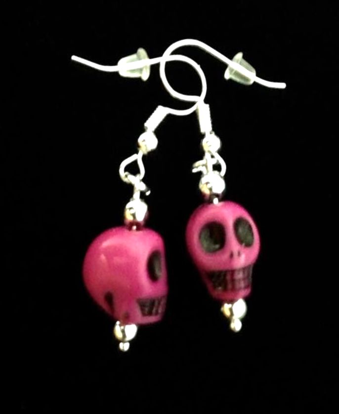 *No.826 Dark Pinky Purple Skull Earrings
