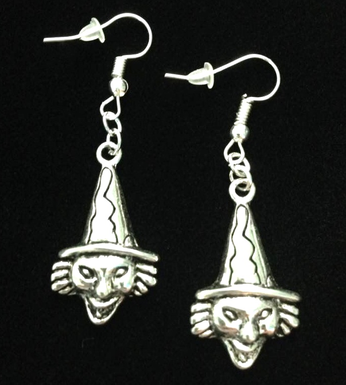 *No.874 Witch with a Long Hat Earrings