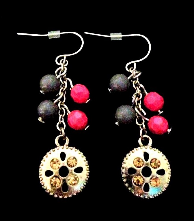 *No.113 Gold Charm, Bead and Chain Earrings