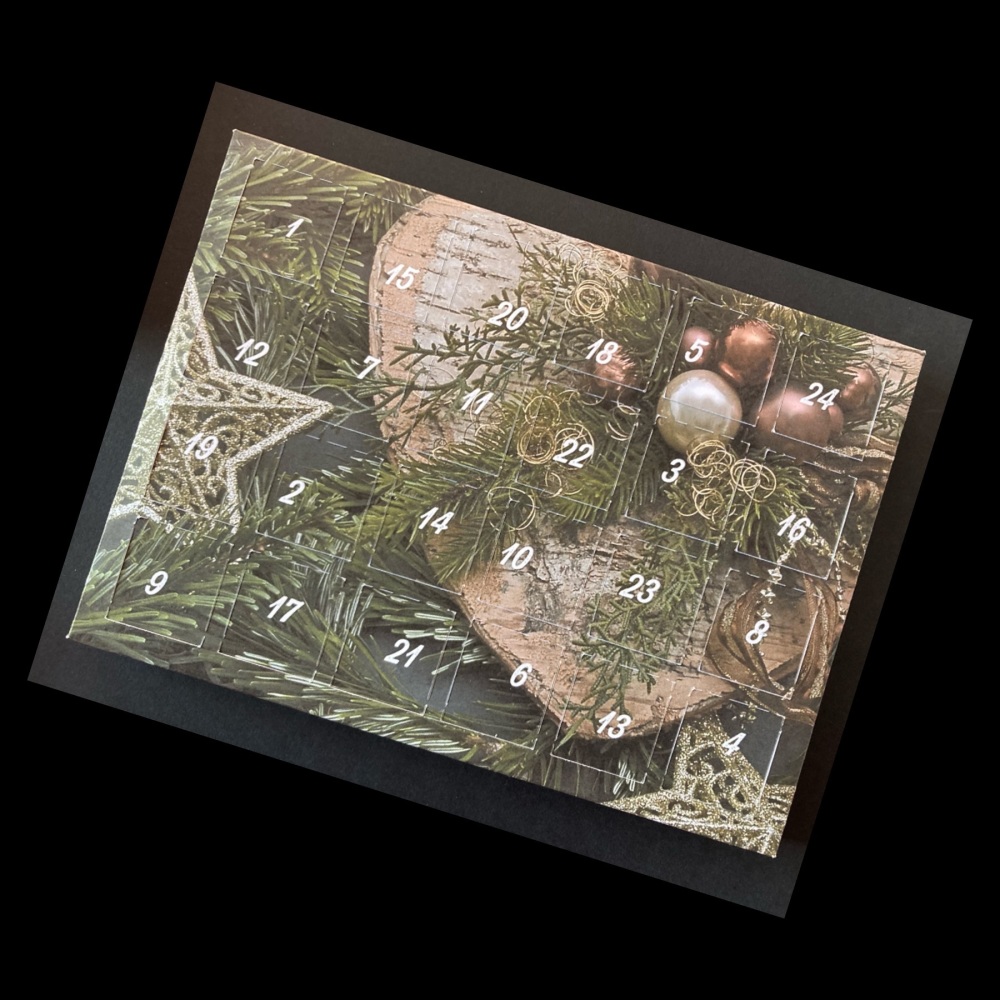 24 Day Wooden Heart Landscape Advent Calendar in Brown, Green and Gold