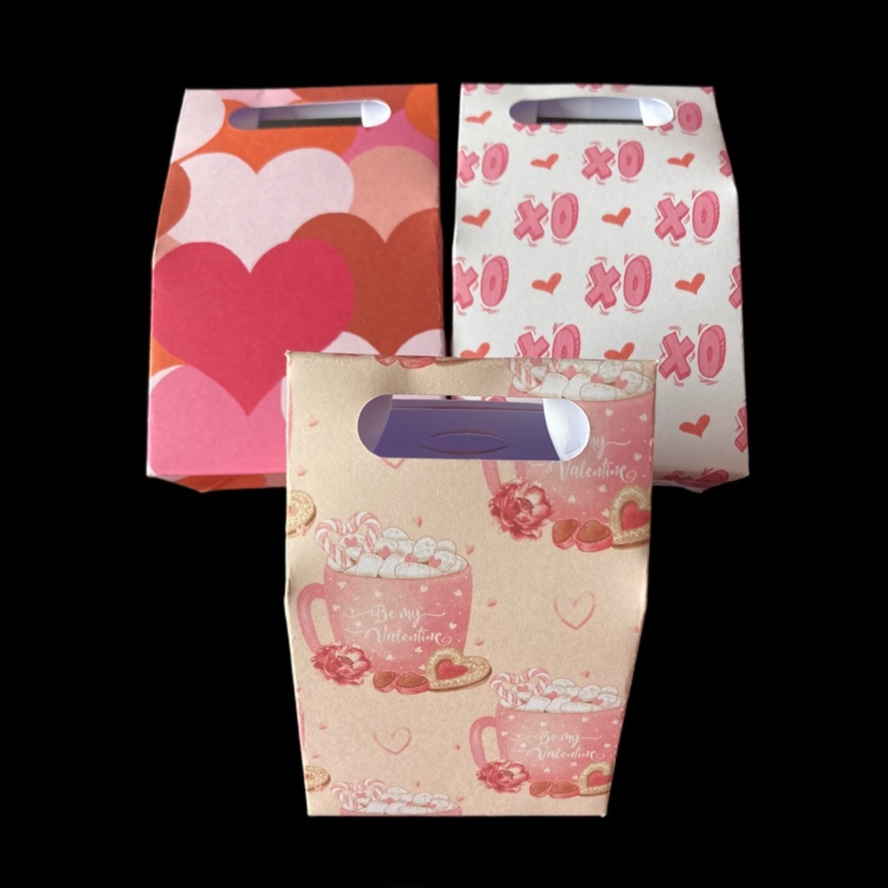 Small Valentines Gift Bag. Random Mix Pack of 10 (Made to Order)