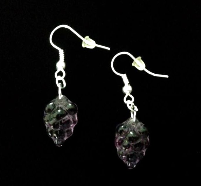 *No.661 Mini 3D Purple Grape Earrings