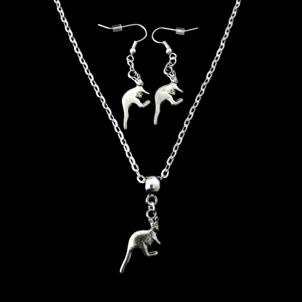 No.6 Kangaroo Jewellery Set