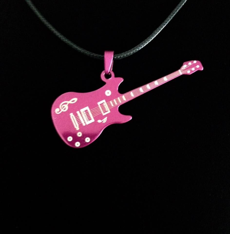 No.29 Pink Guitar Necklace