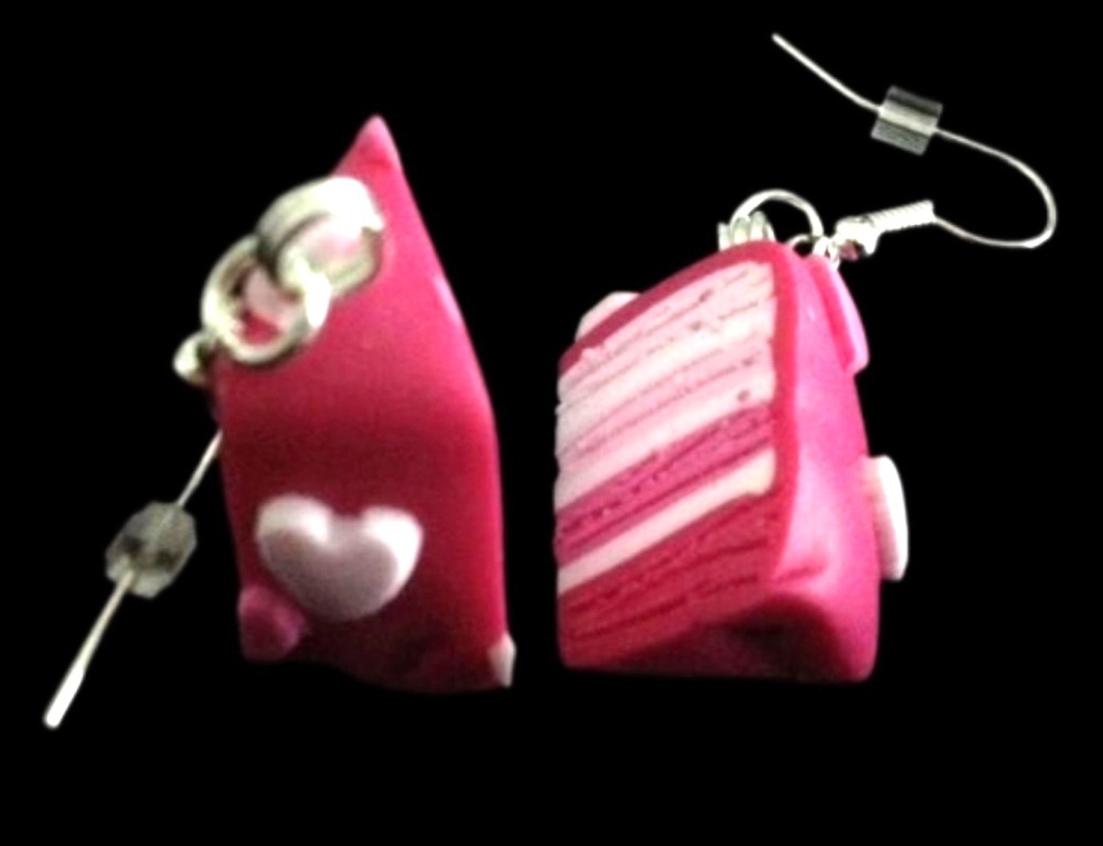 *No.719 Pink Heart Cake Earrings
