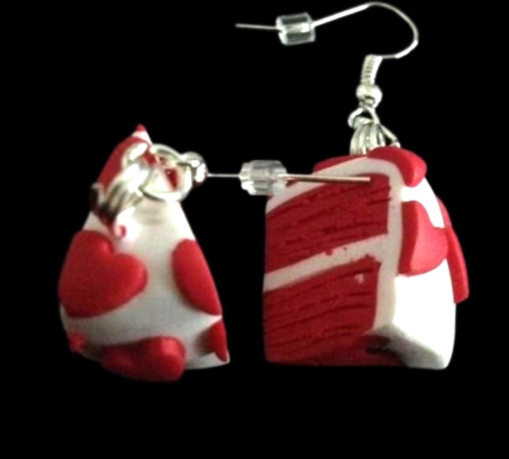 *No.724 Red Heart Cake Earrings