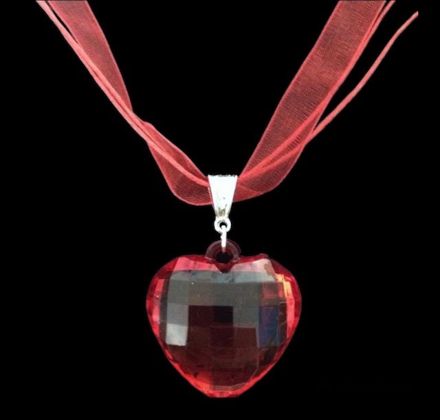 No.110 Red Heart Pendent Necklace