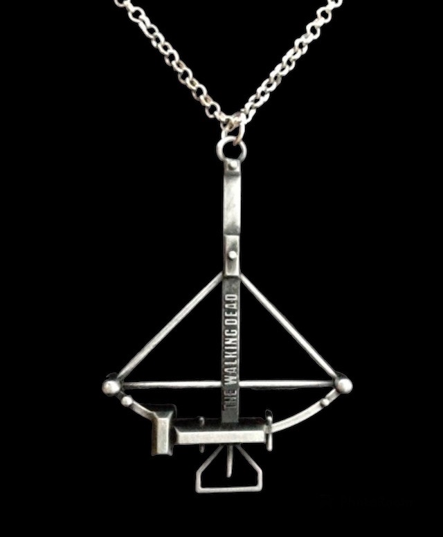 No.1502 Crossbow Necklace
