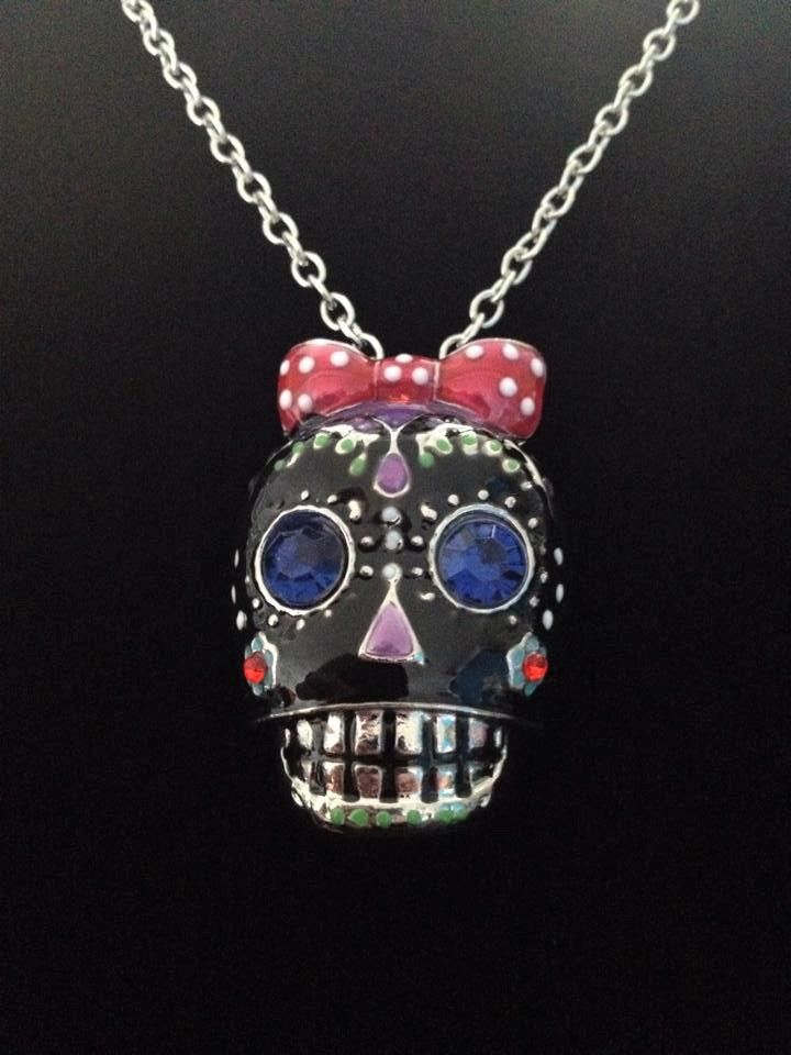 No.850 Black Sugar Skull Necklace