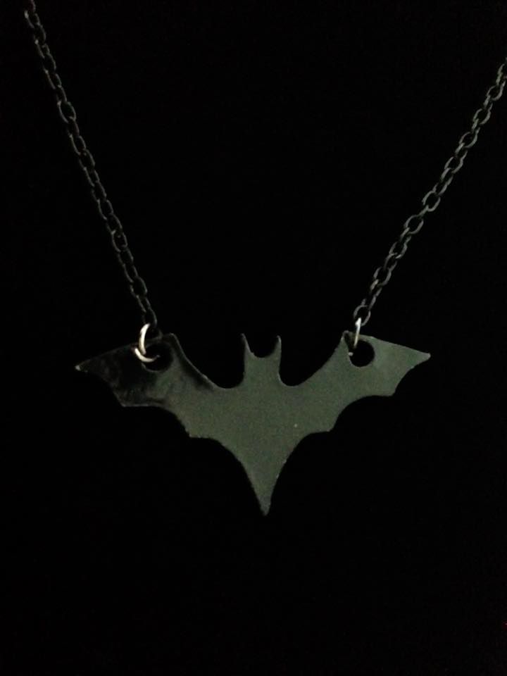 No.852 Single Black Bat Necklace