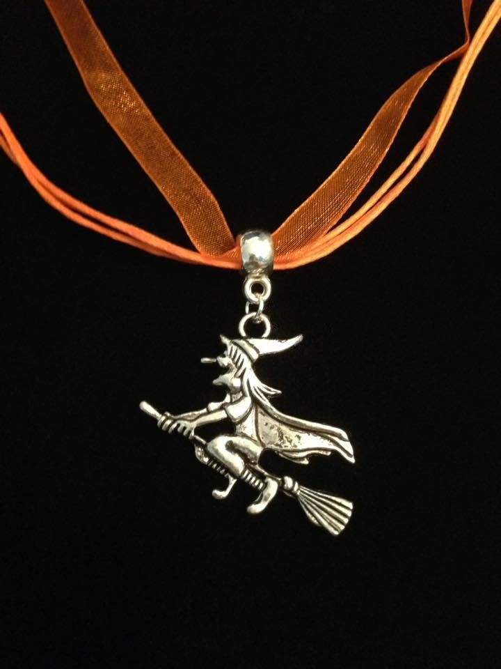 No.939 Orange Witch Necklace