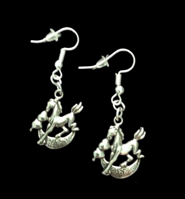 *No.297 Horse and Heart Earrings