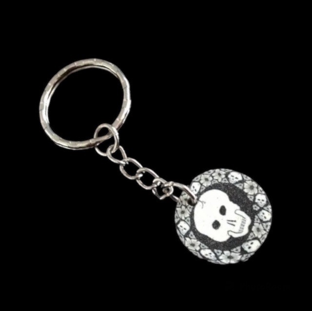 No.86 Skull Charm Keyring