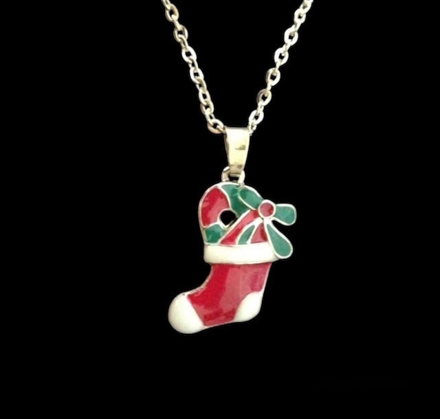 No.1109 Christmas Stocking Necklace
