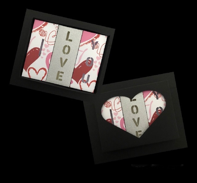 Trio Snap Bar Presentation Box &lsquo;I Love You&rsquo; (Made to Order)