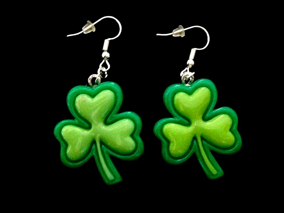 *No.129 Large Green Clover Earrings