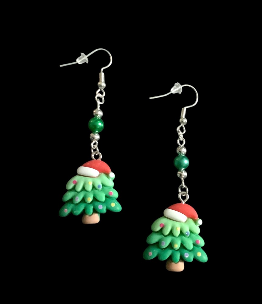 *Christmas Tree with a Santa's Hat on with a Green Bead Earrings