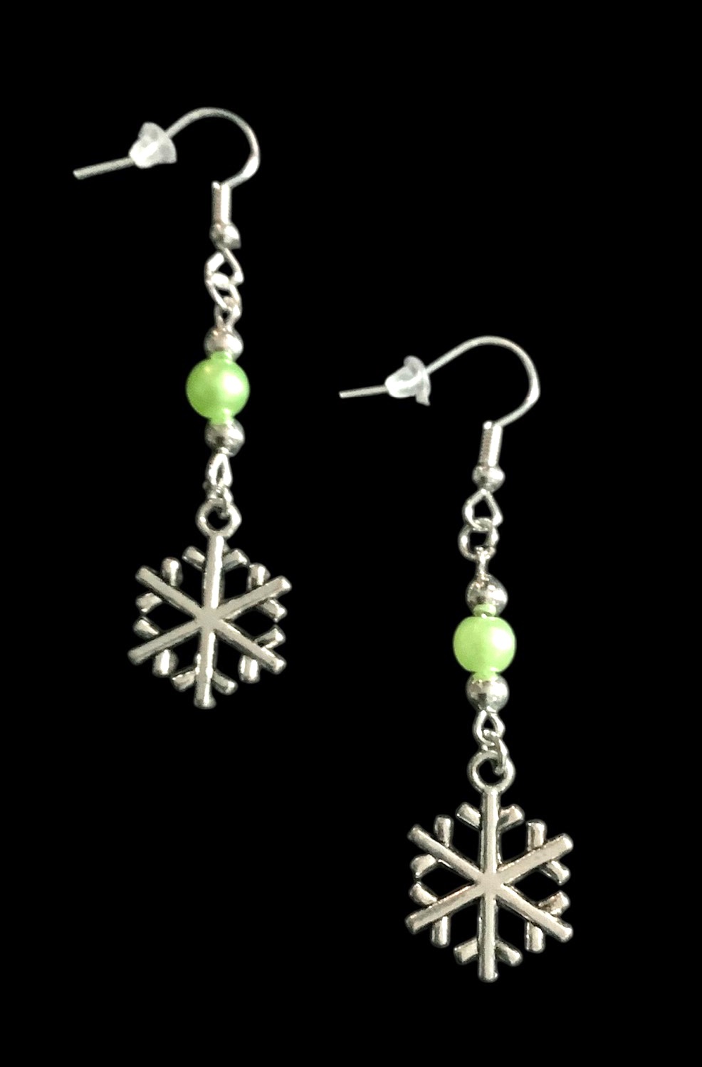 *Snowflake and Light Green Bead Earrings