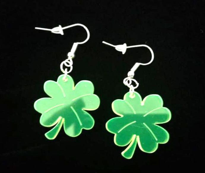 *No.259 Acid Green Clover Leaf Earrings