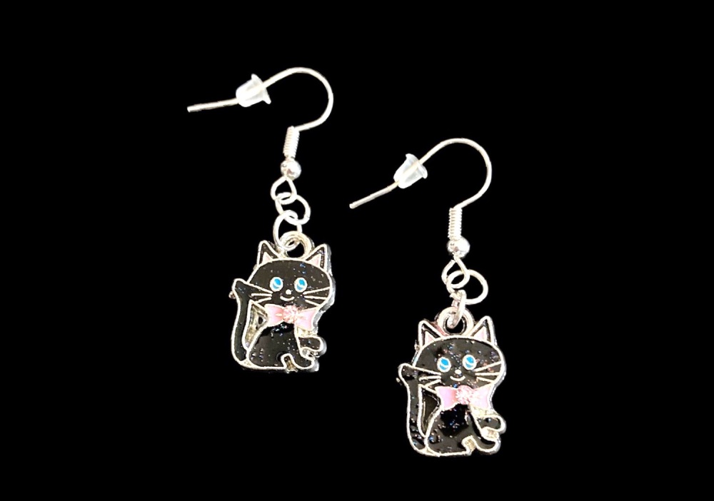 *Mini Black Cat Charm Earrings