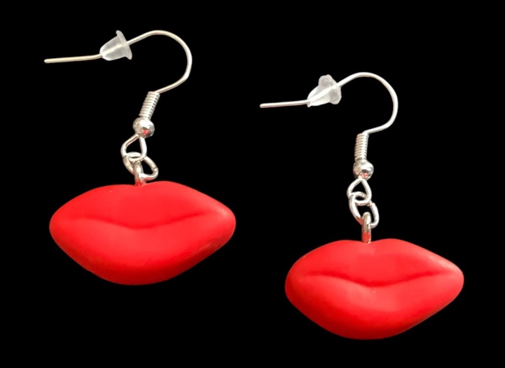 *Red Lips Charm  Earrings