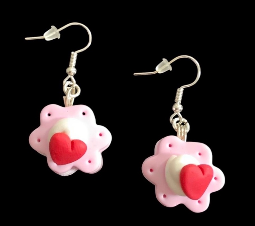 *No.720 Red and Pink Heart Cake Earrings