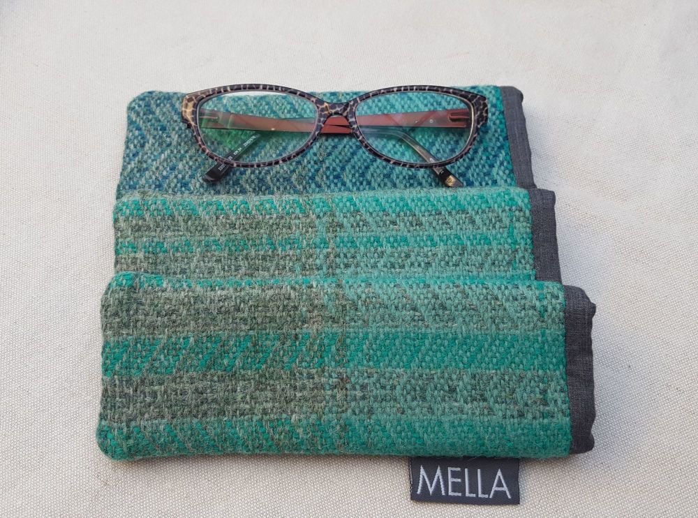 Shetland Tweed Slim Glasses Case