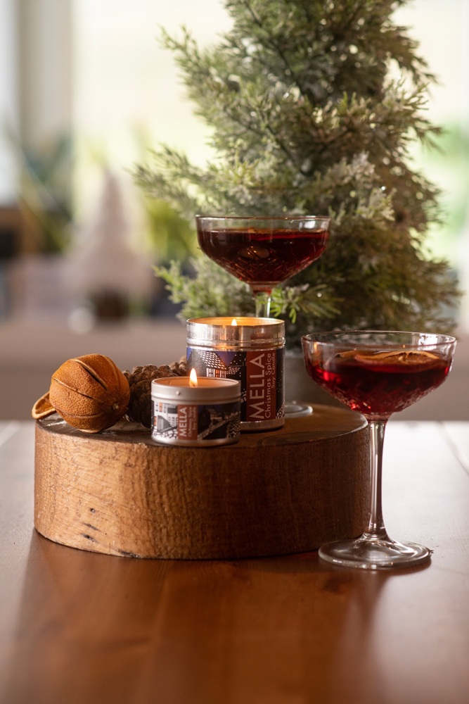 Wild Rhubarb and Cinnamon Large Candle