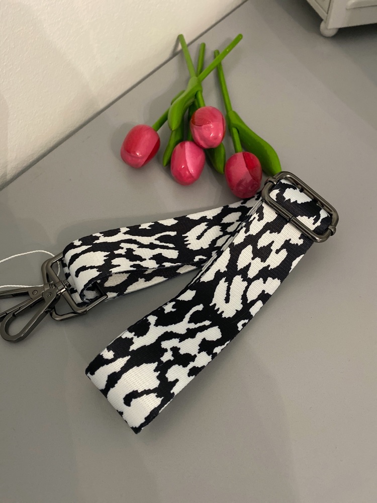 Black & White Animal Print Detachable Bag Strap