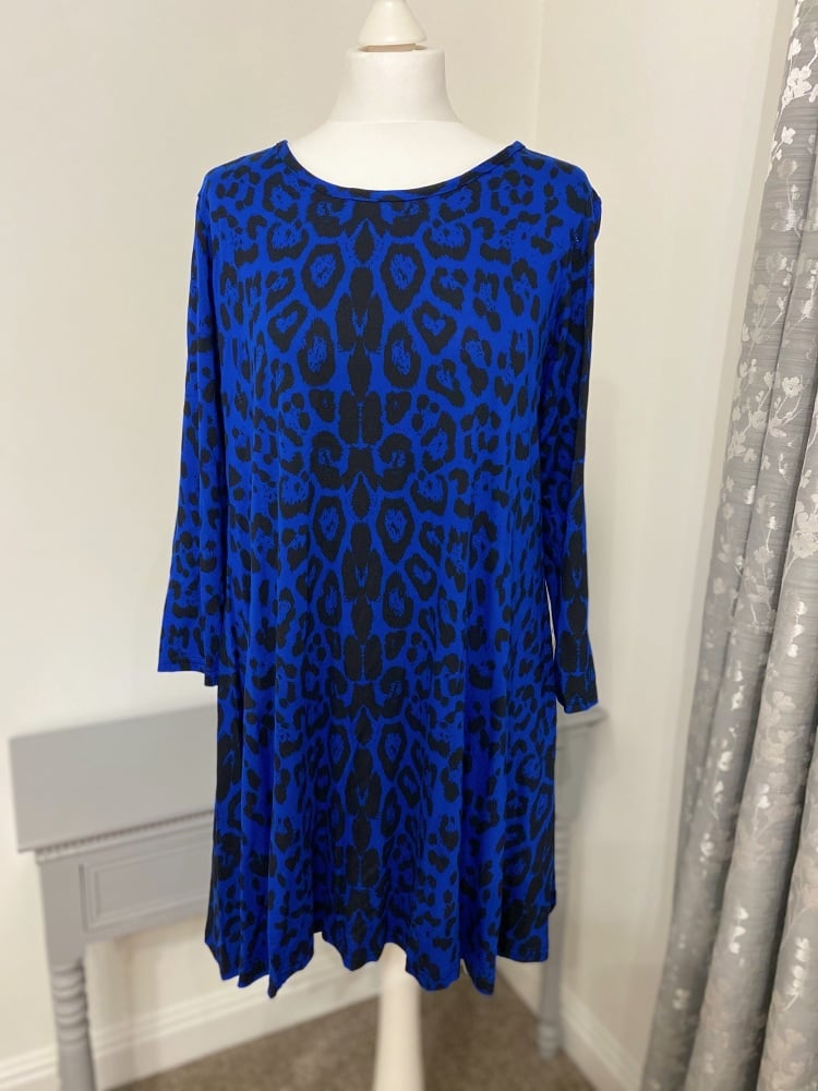 Curve Animal Print Coat Blue Jersey Top