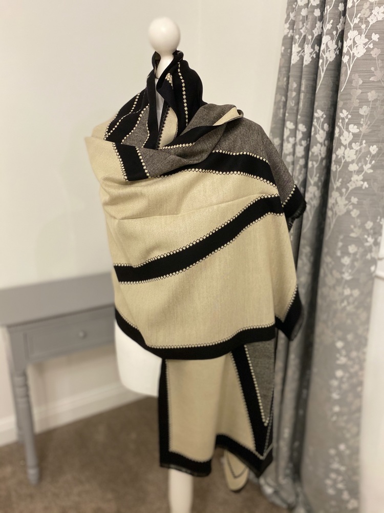 Black & Cream Abstract Print Cashmere Mix Scarf