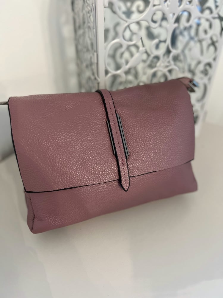 Purple / Lilac Genuine Italian Leather Shoulder Bag