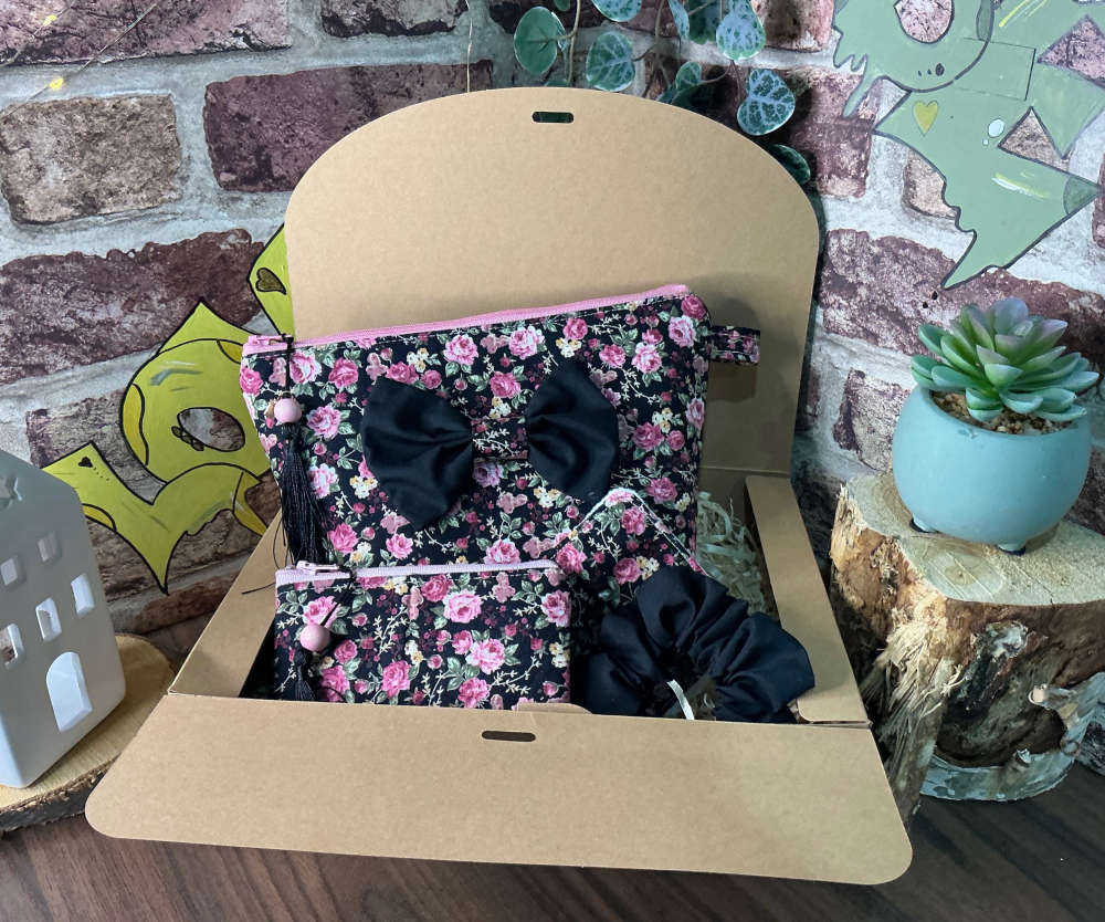 Midnight Bloom - Make Up Bag Set
