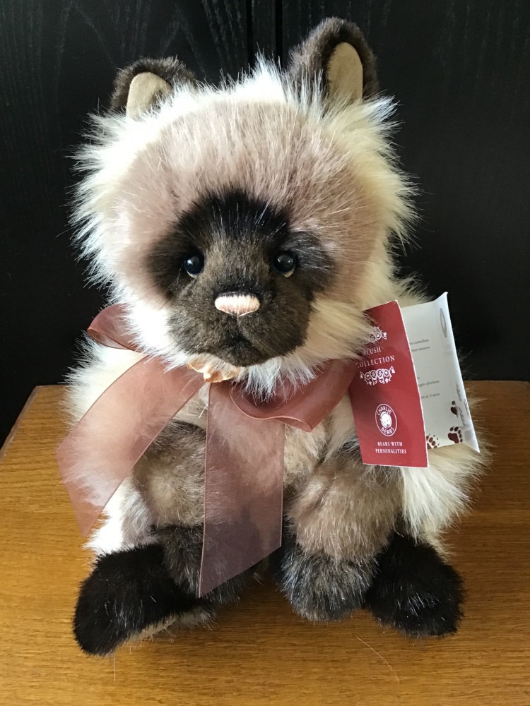 Charlie Bears Queenie The Cat