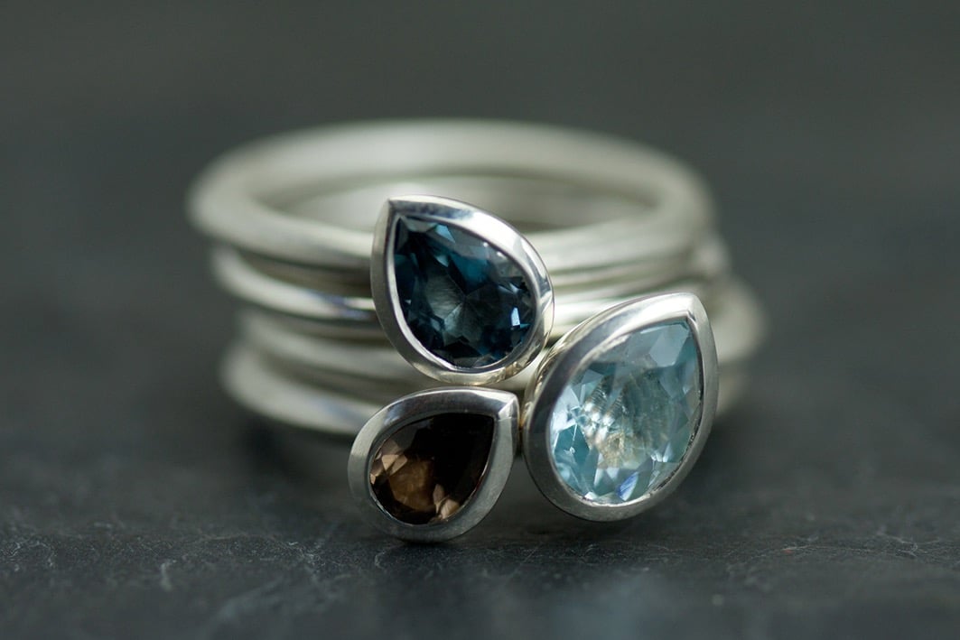Pear_stacking_rings.jpg