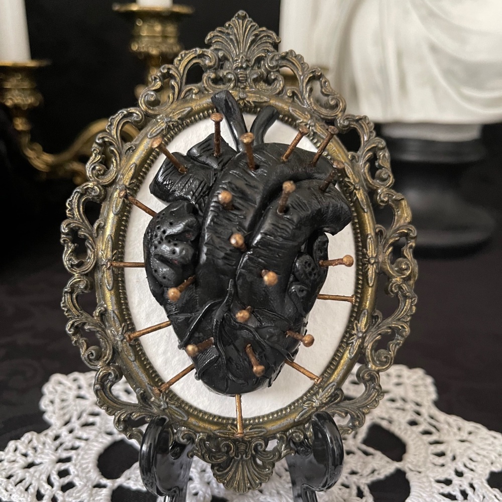Anatomical Hellbound Heart In Antique Frame