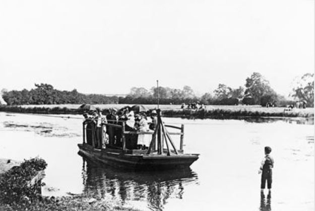 Hook Ferry