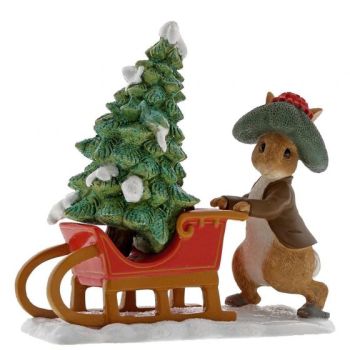 Benjamin Bunny Preparing for Christmas figurine.