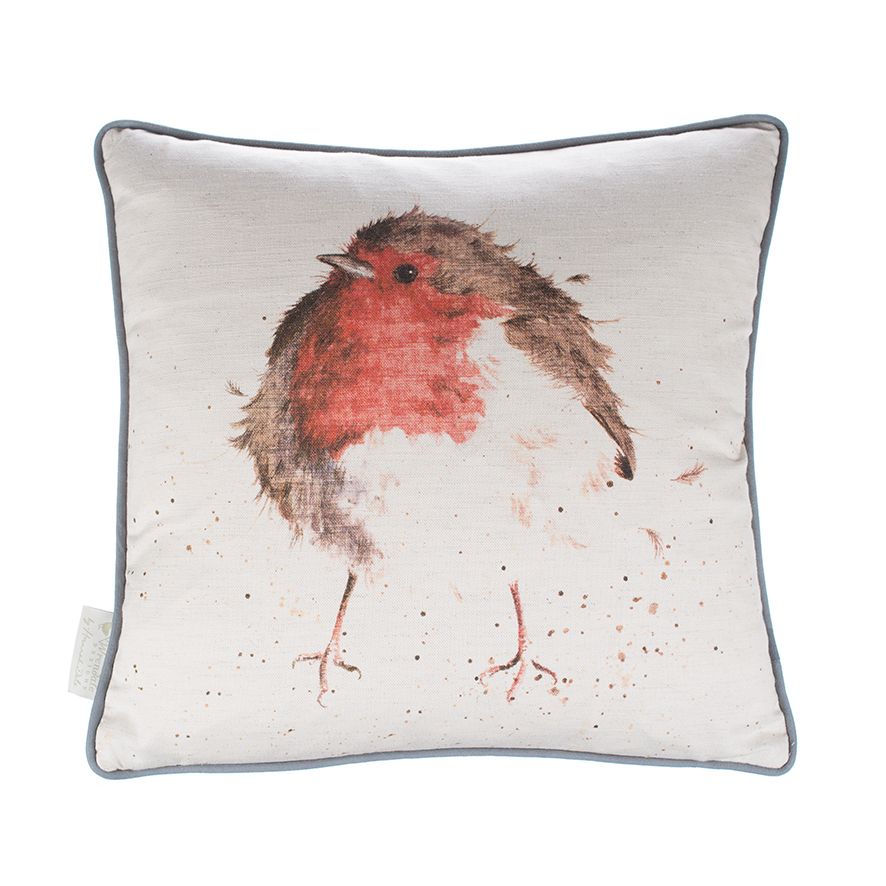 A beautiful Robin Christmas Cushion - 40cm x 40cm